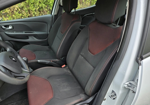 Renault Clio cena 10900 przebieg: 97600, rok produkcji 2015 z Kielce małe 56